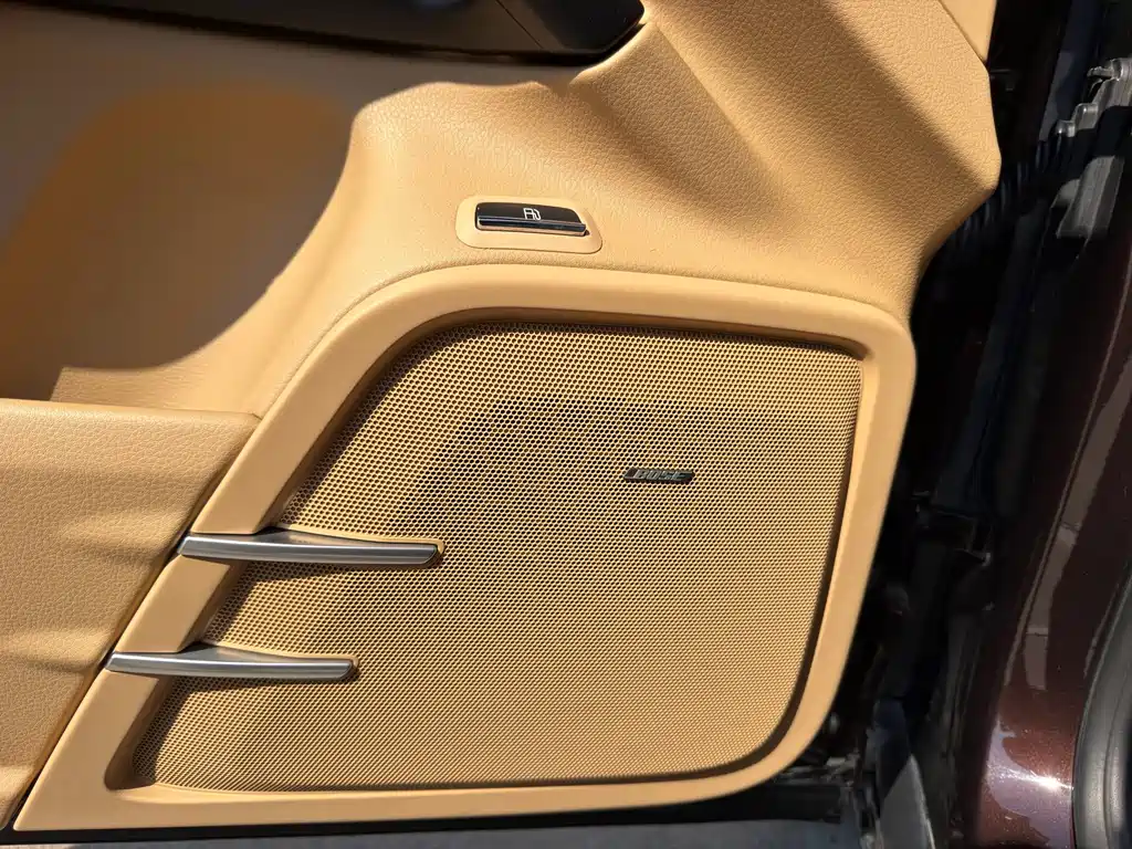 Porsche Cayenne Hybrid — миниатюра 5