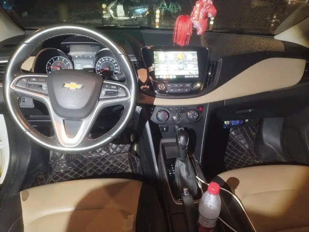 Chevrolet Monza — миниатюра 10