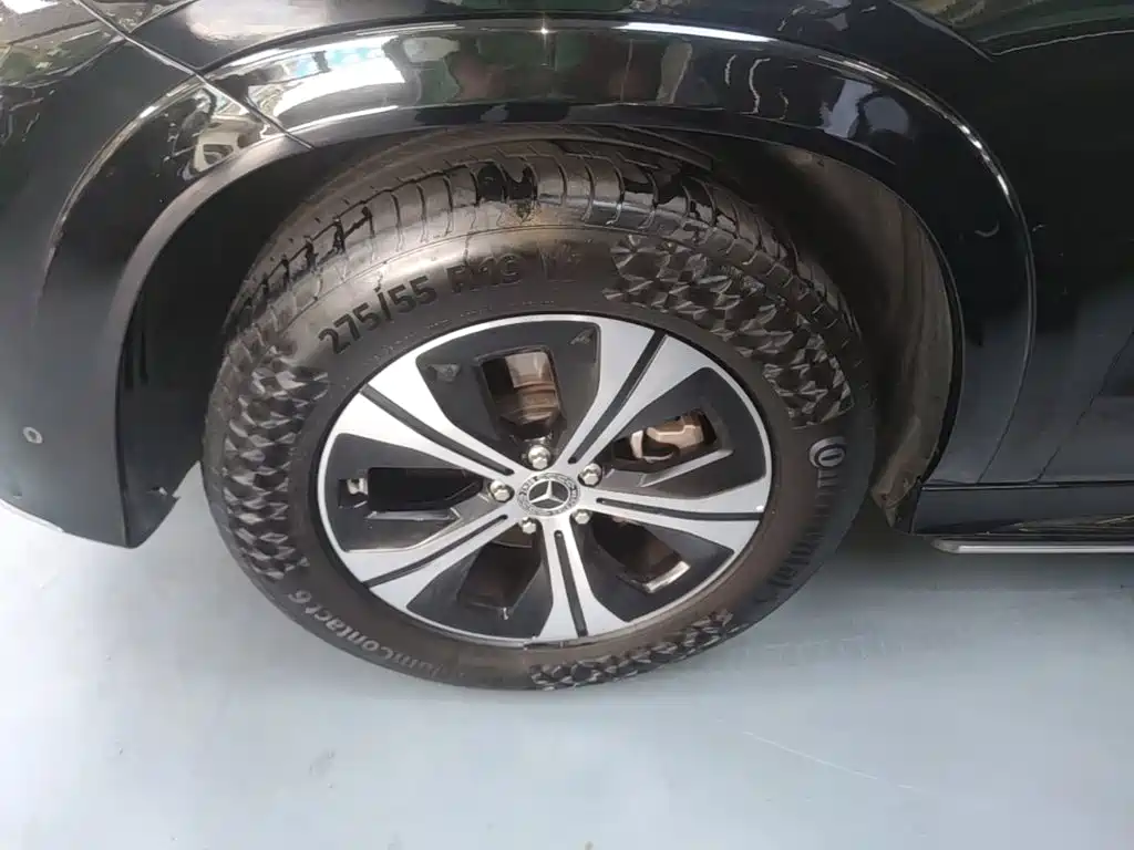 Mercedes-Benz GLE (Import) — миниатюра 23