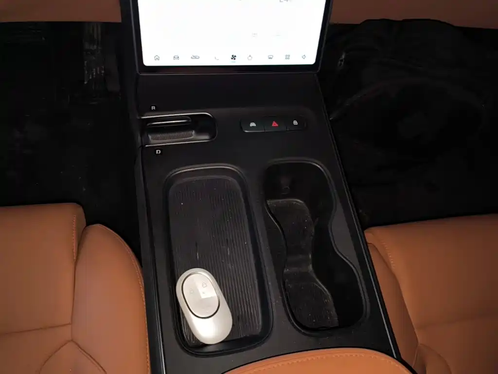 NIO ET5 — миниатюра 14