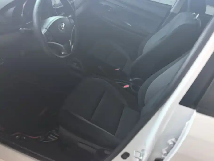 Toyota Vios — миниатюра 9