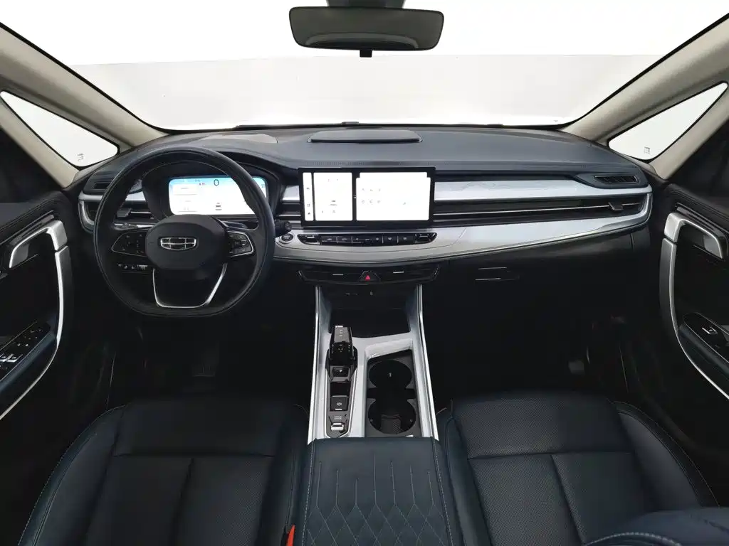 Geely Jia Ji — миниатюра 5