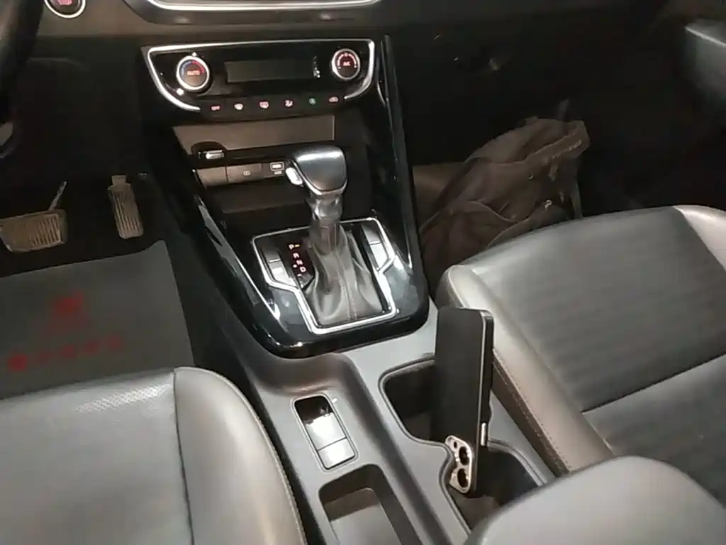 Kia Sportage — миниатюра 14