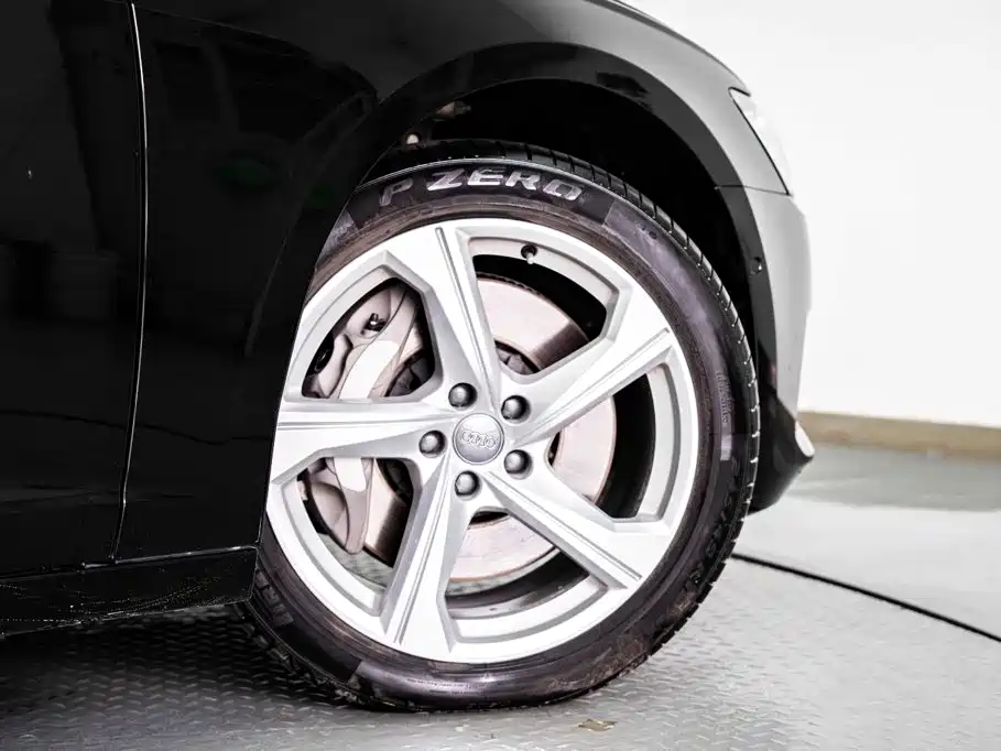 Audi A6L — миниатюра 5