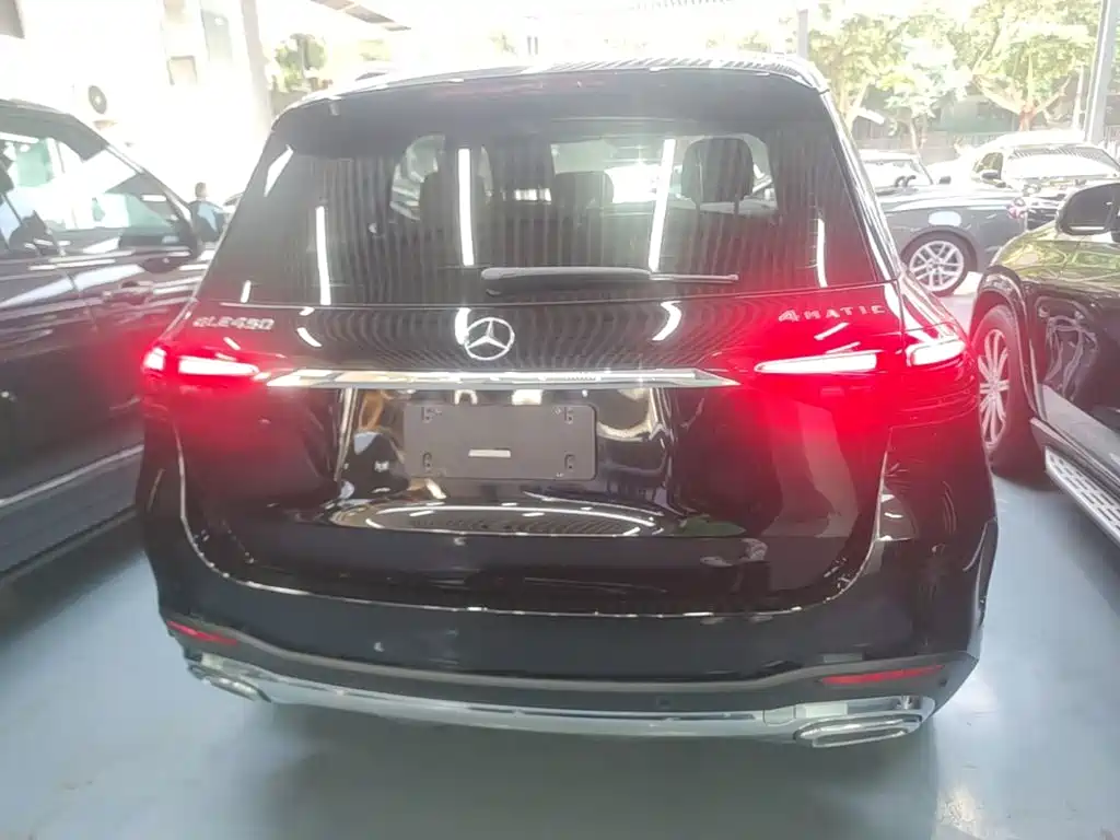 Mercedes-Benz GLE (Import) — миниатюра 6