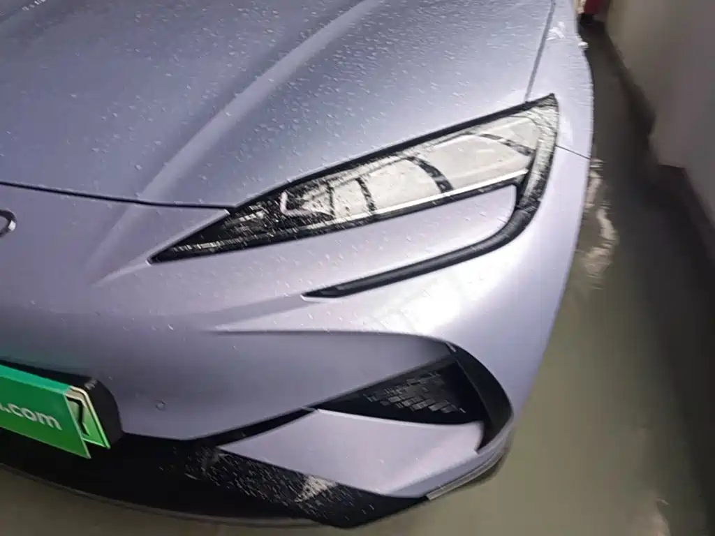 BYD Sealion 07 EV — миниатюра 24