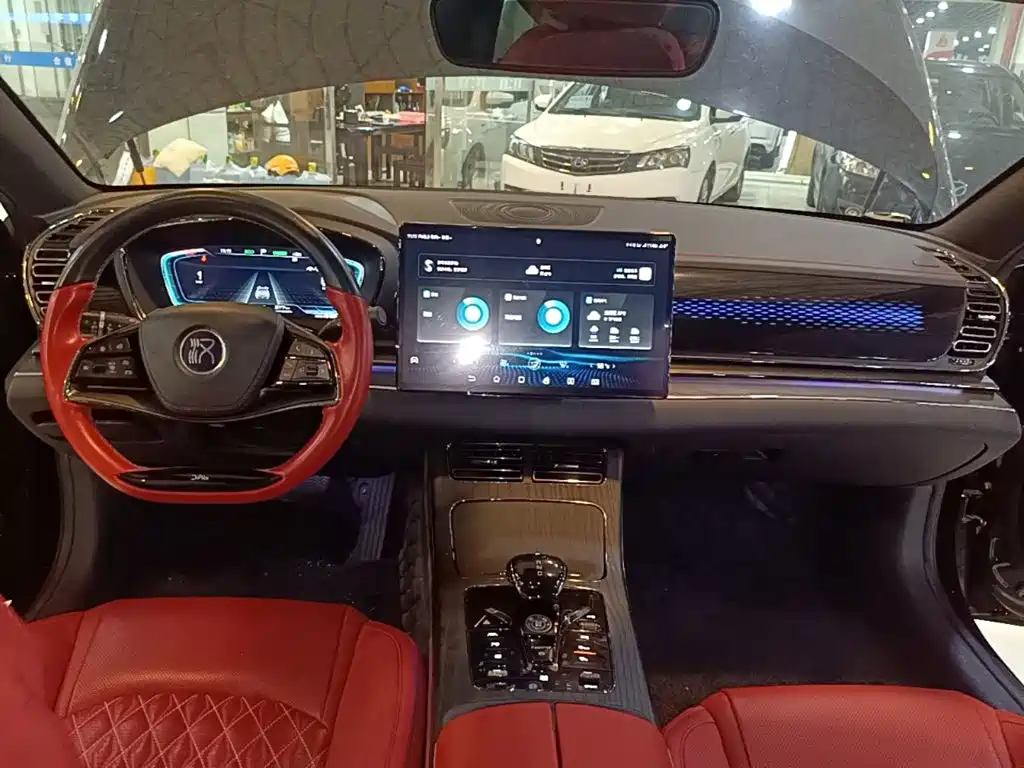 BYD Han — миниатюра 10