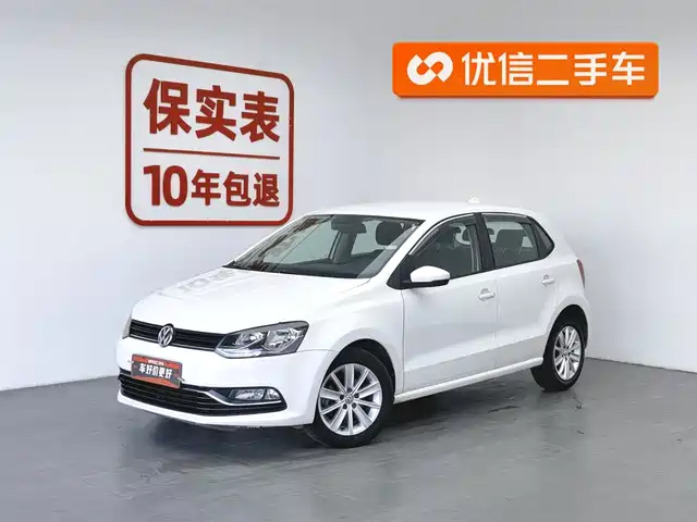 VOLKSWAGEN POLO 2016
