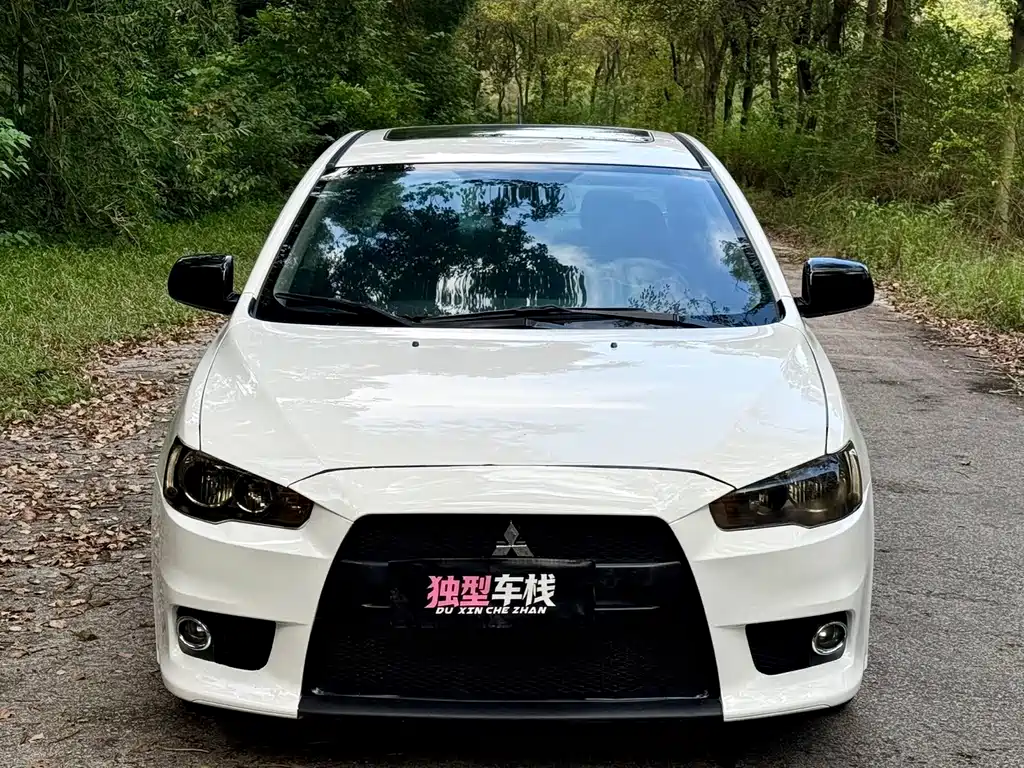 Mitsubishi Lancer EX — миниатюра 2
