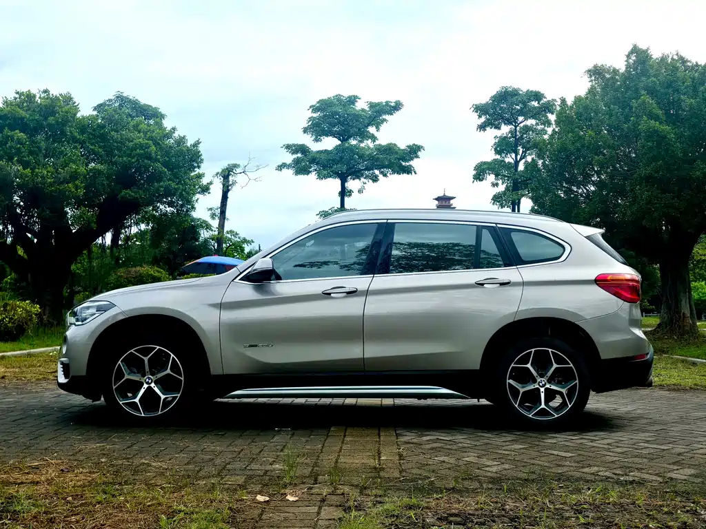 BMW X1 — миниатюра 6