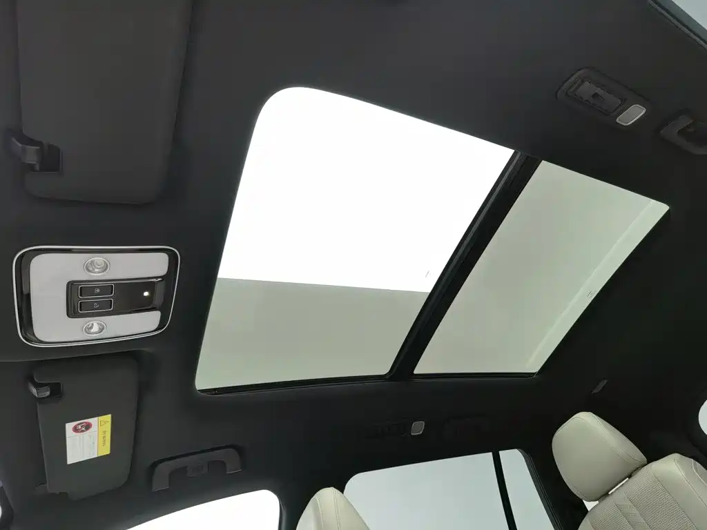 Li Auto Li ONE — миниатюра 14
