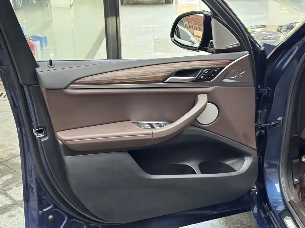 BMW X3 — миниатюра 16