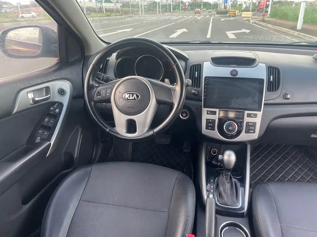 Kia Forte — миниатюра 9