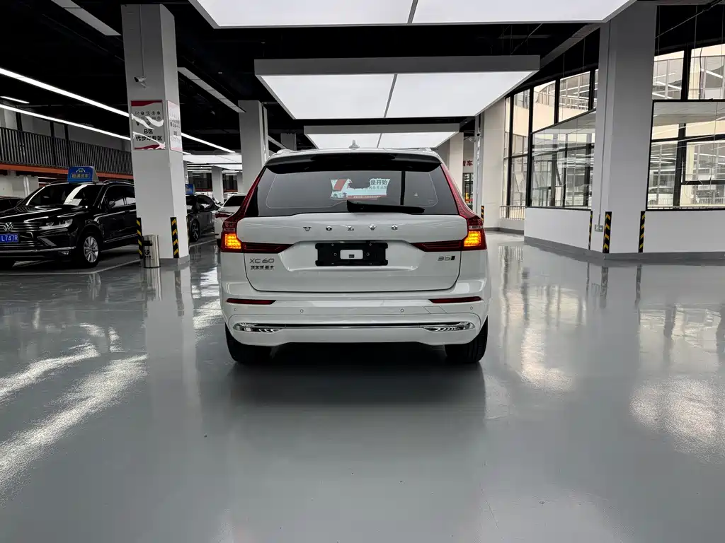 Volvo XC60 — миниатюра 15