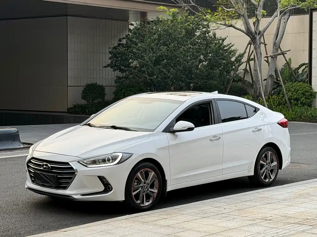 Hyundai Elantra 2017