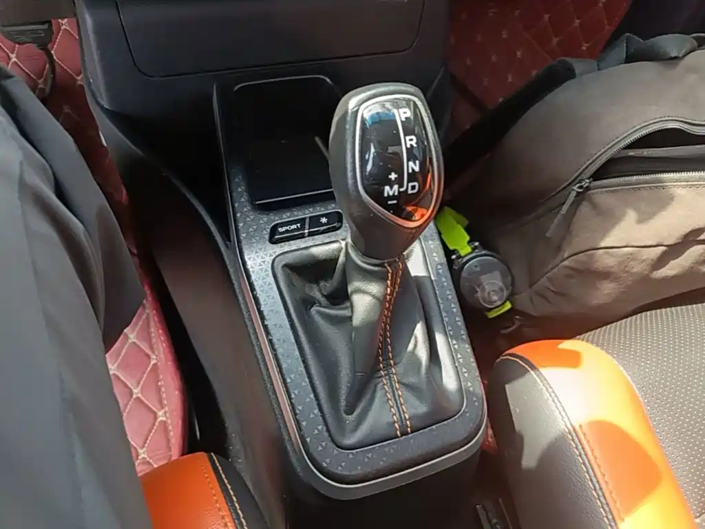 Geely Vision X1 — миниатюра 14