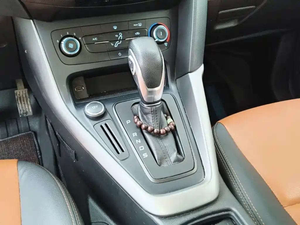 Ford Focus — миниатюра 14