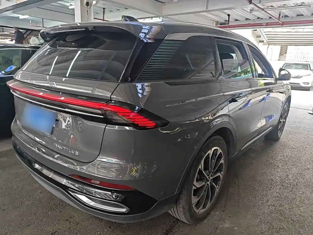Lincoln Nautilus — миниатюра 7