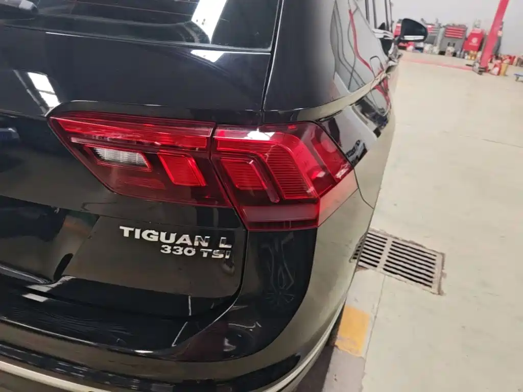 Volkswagen Tiguan L — миниатюра 8