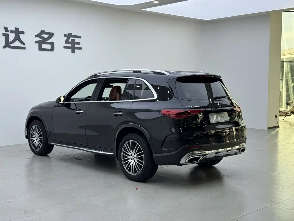 Mercedes-Benz GLC 2024 GLC 300 L 4MATIC 5 мест