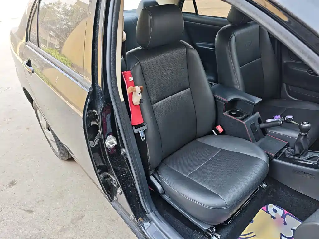 BYD F3 — миниатюра 25