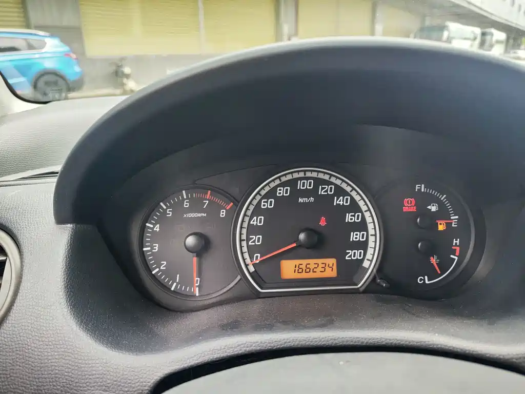 Suzuki Swift — миниатюра 15