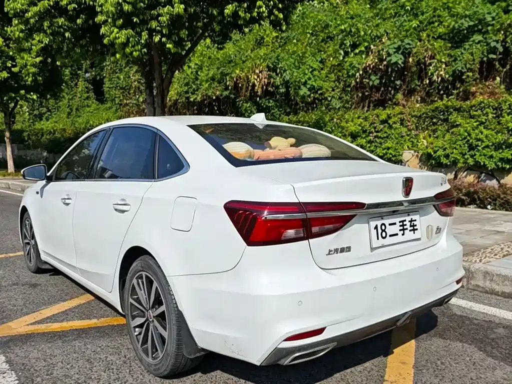 Roewe Roewe i6 Classic — миниатюра 6
