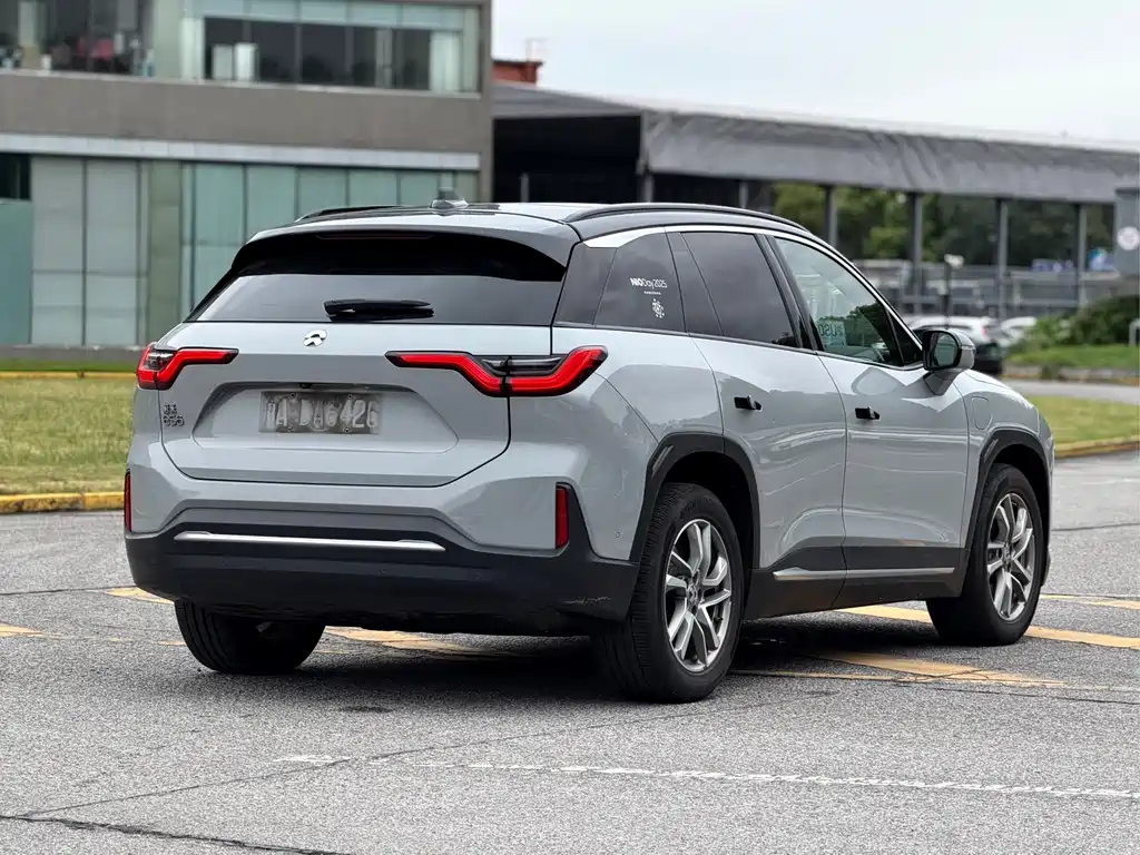 NIO ES6 — миниатюра 3