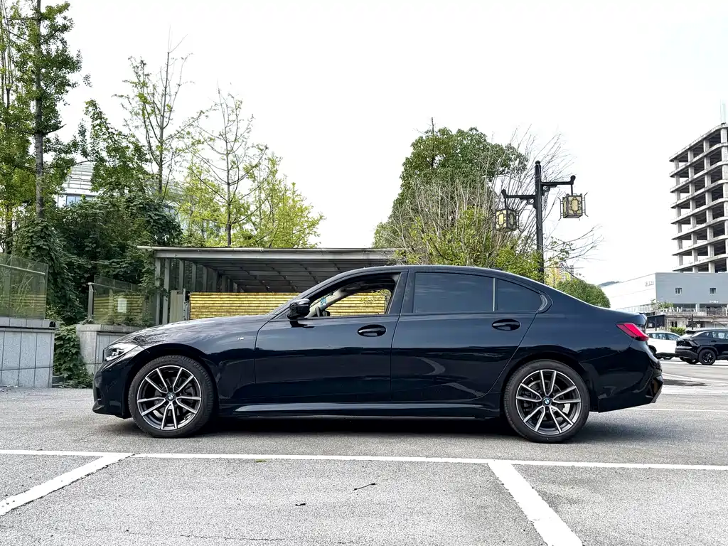 BMW 3 Series — миниатюра 7