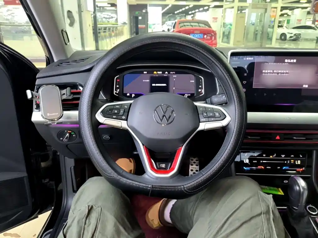 Volkswagen Lavida — миниатюра 11