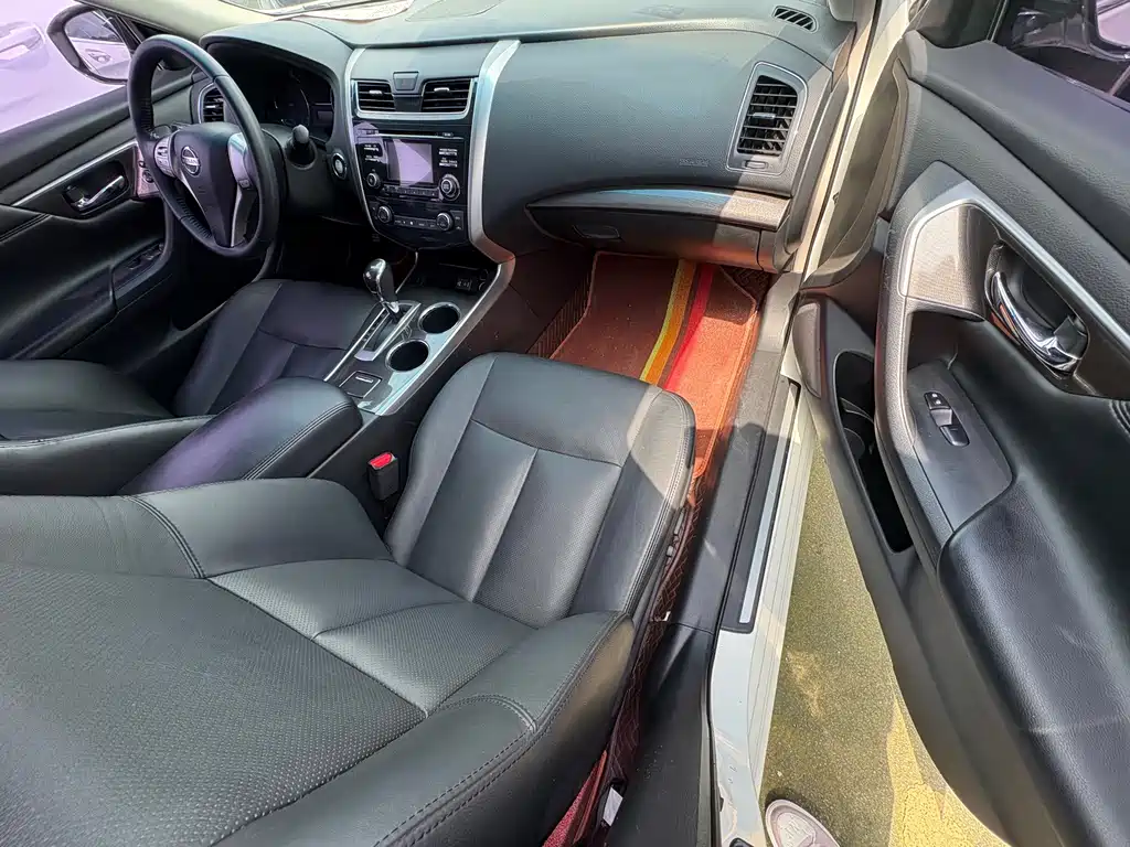Nissan Teana — миниатюра 12