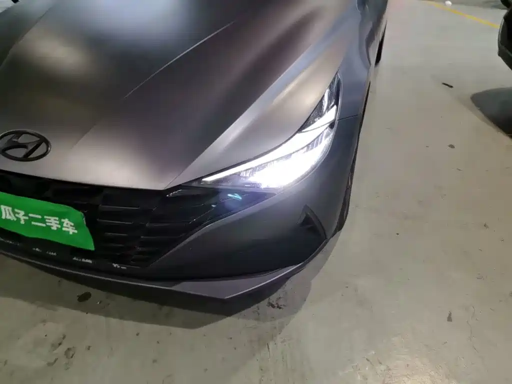 Hyundai Elantra — миниатюра 24