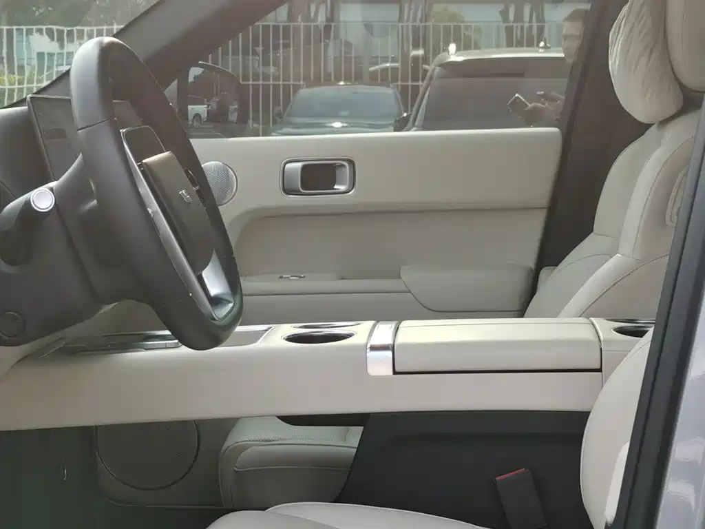 Li Auto Li L9 — миниатюра 5
