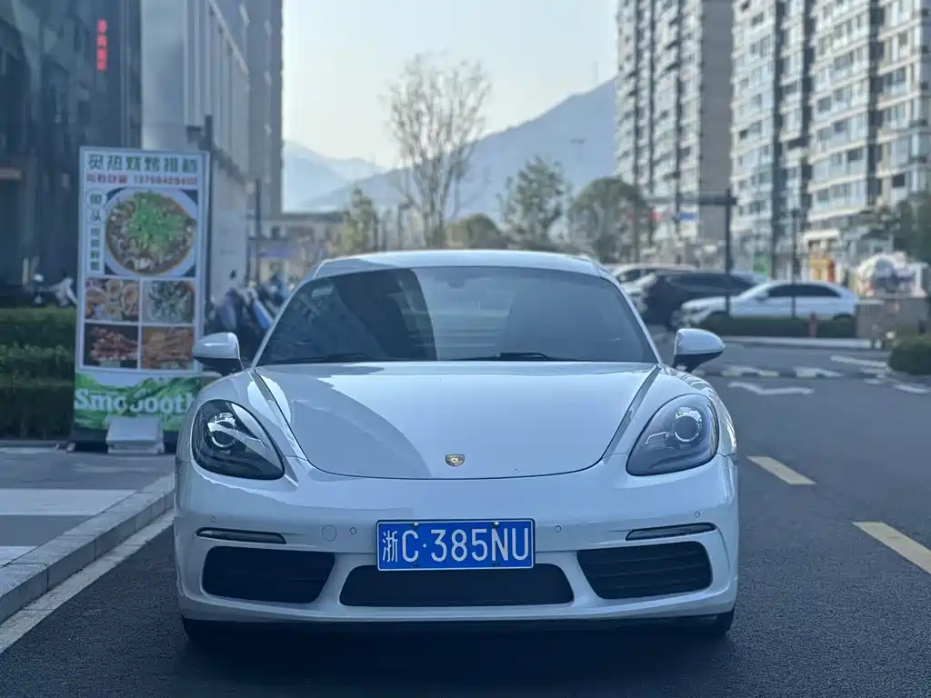 Porsche 718 2016 Cayman 2.0T