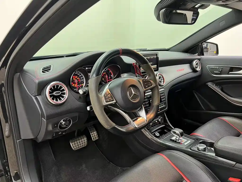 Mercedes-Benz GLA AMG — миниатюра 14