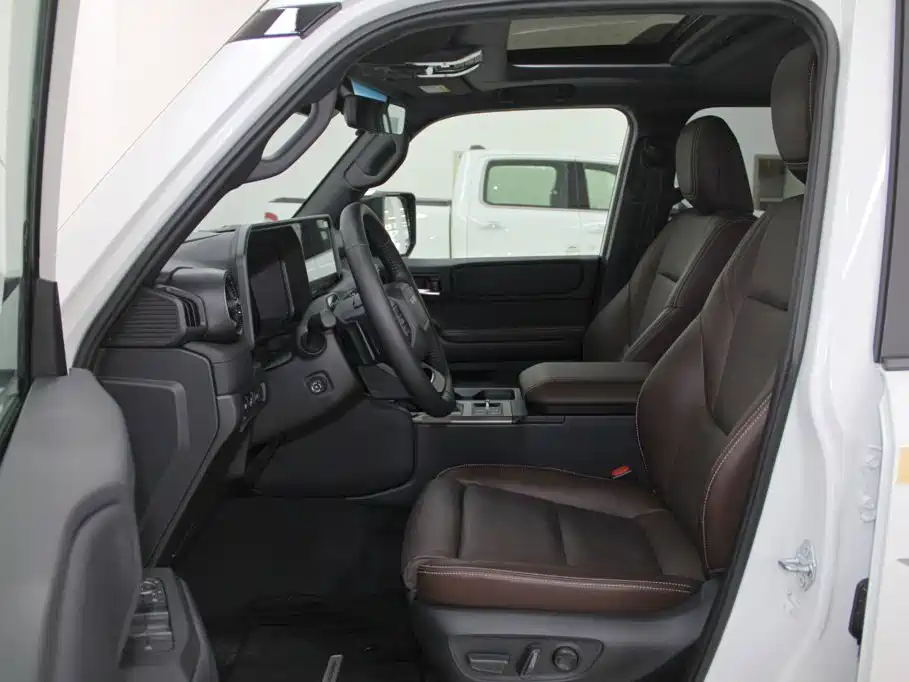 Toyota Prado — миниатюра 7