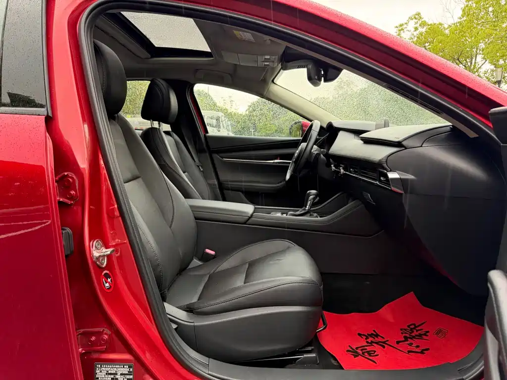Mazda 3 Axela — миниатюра 14