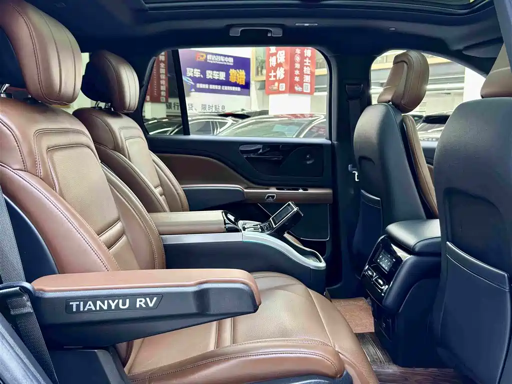 Lincoln Aviator 2020 3.0T V6
