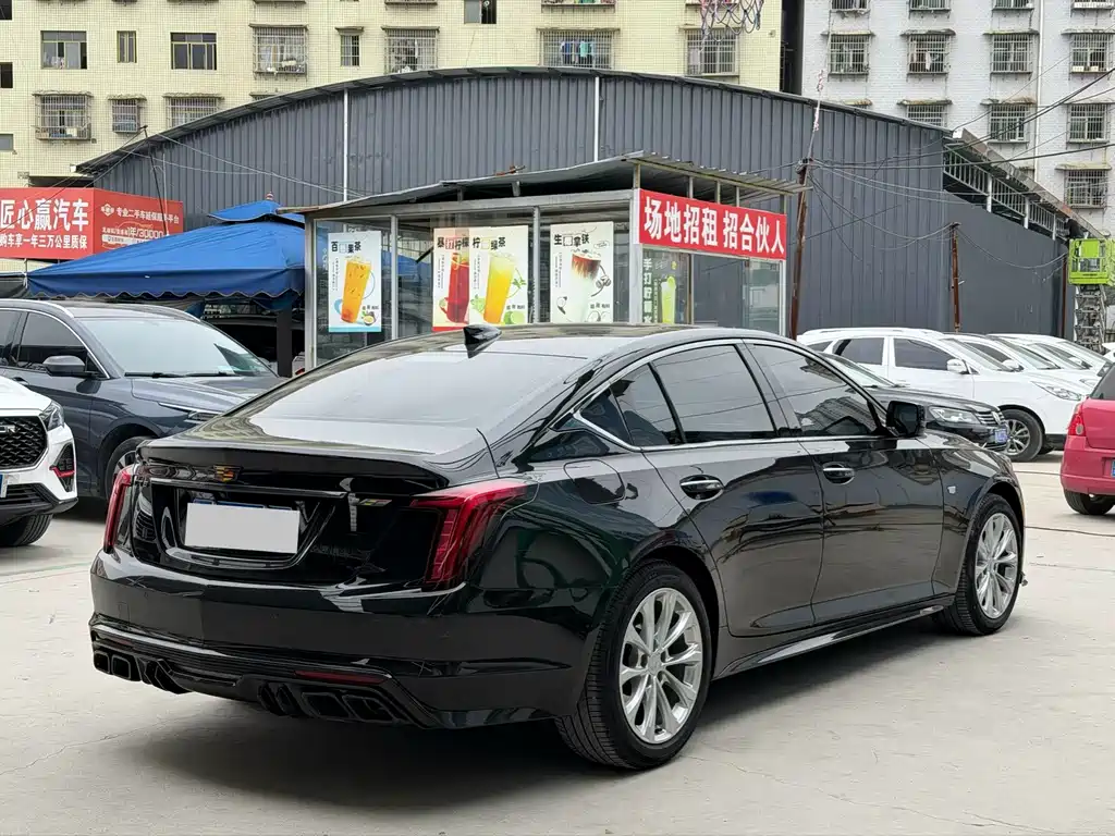 Cadillac CT5 — миниатюра 9
