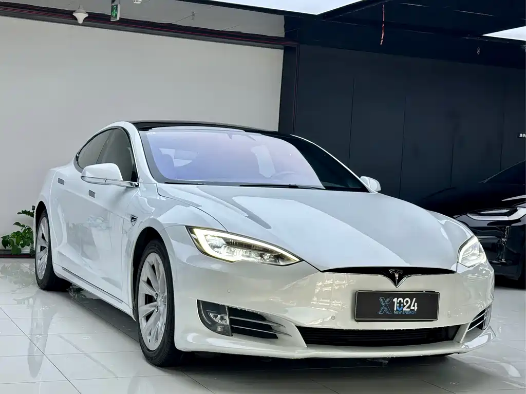 Tesla Model S 2017 Model S 75D