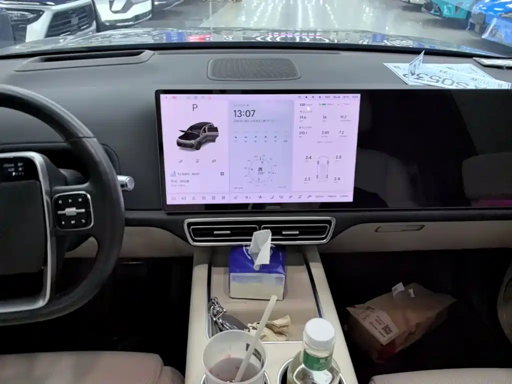 Li Auto Li L8 — миниатюра 13