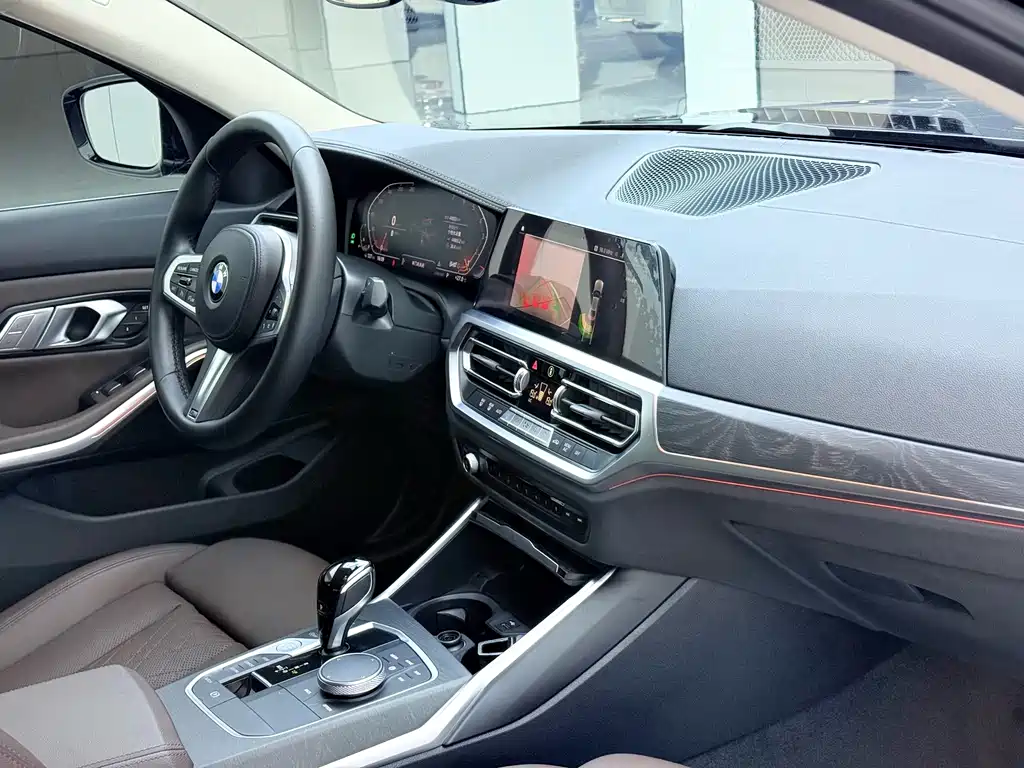 BMW 3 Series — миниатюра 6