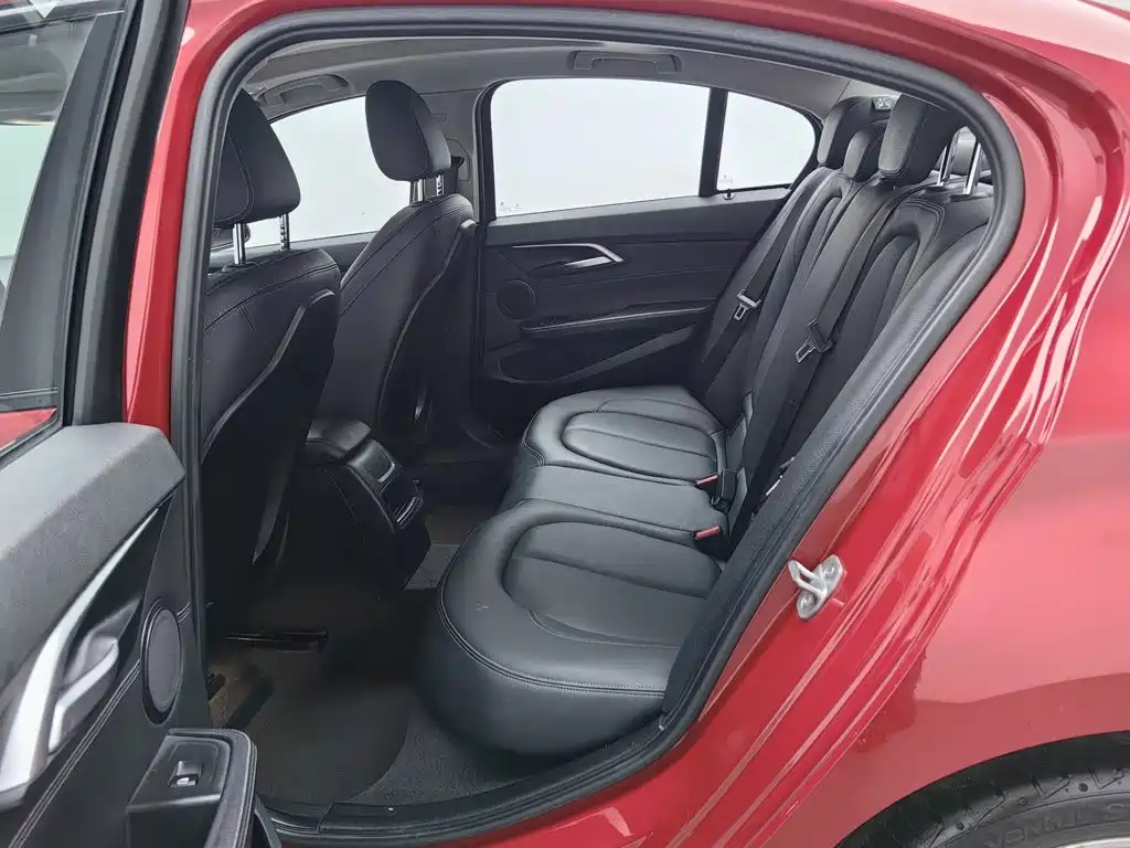 BMW 1 Series — миниатюра 15