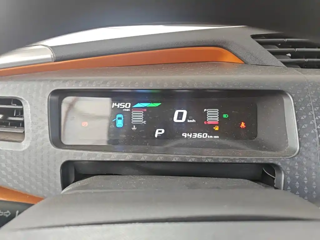 Geely Vision X1 — миниатюра 12