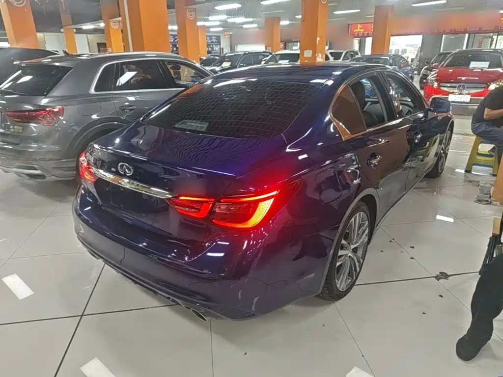 Infiniti Q50L — миниатюра 7