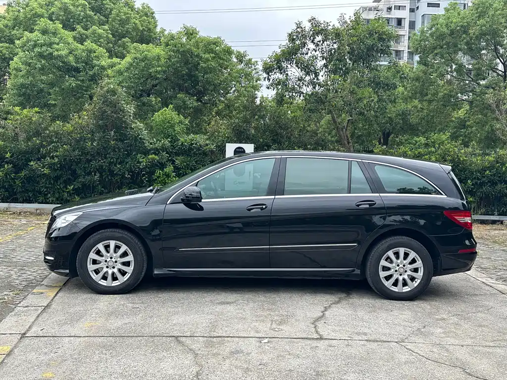 Mercedes-Benz R-Class — миниатюра 7
