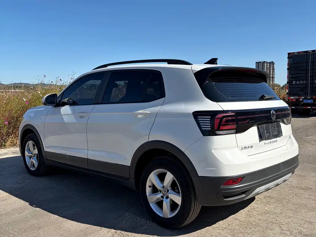 Volkswagen T-Cross — миниатюра 9
