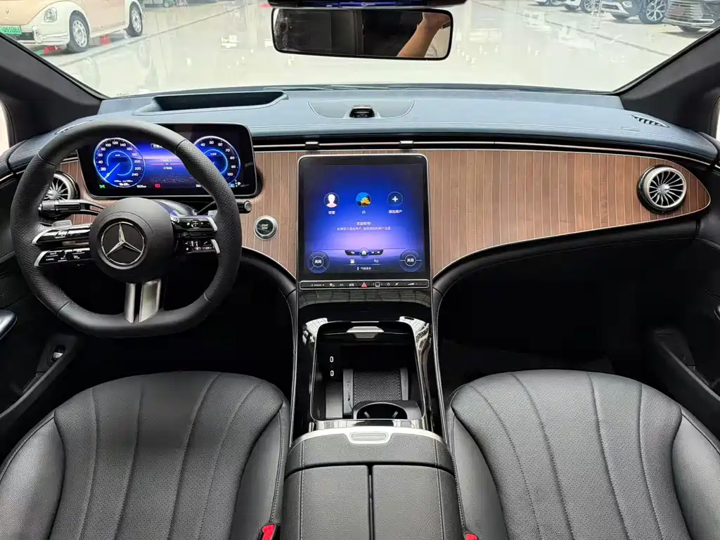 Mercedes-Benz EQE 2022 350 Luxury