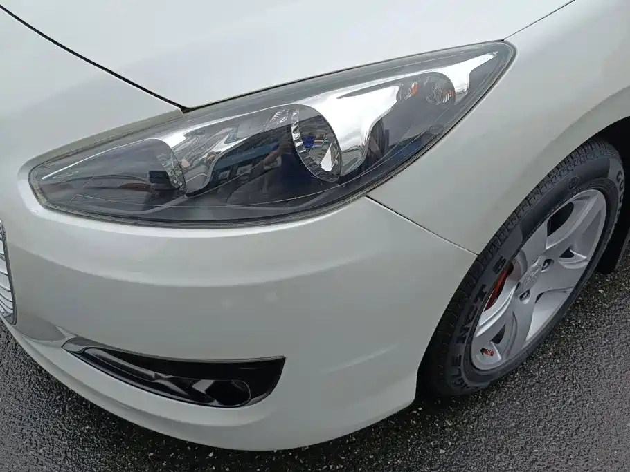 Peugeot 308 — миниатюра 5