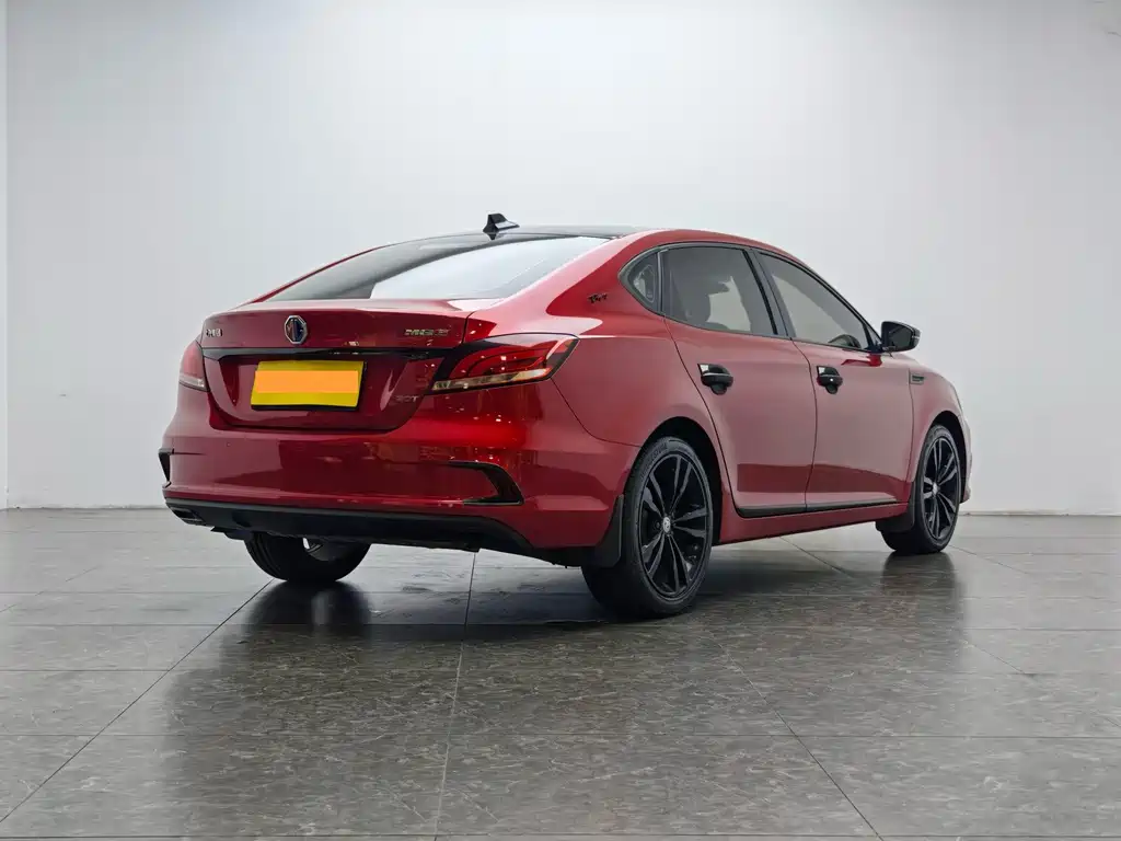 MG MG6 — миниатюра 3